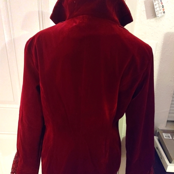 Red Medieval blazer/vest - Picture 2 of 2